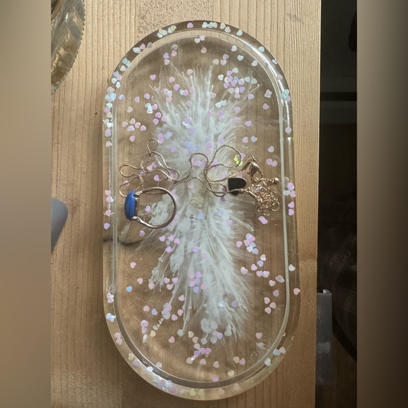 Handmade Resin catch all - Picture 4 of 4